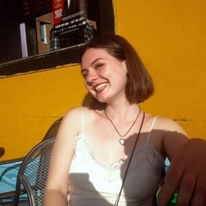 Meet your Posher, Una